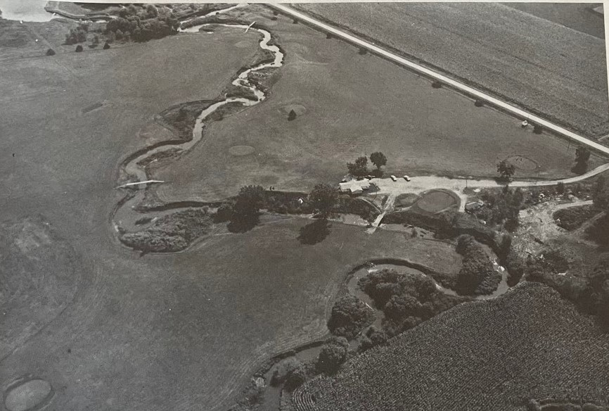 Ariel view of the golf course black and white.