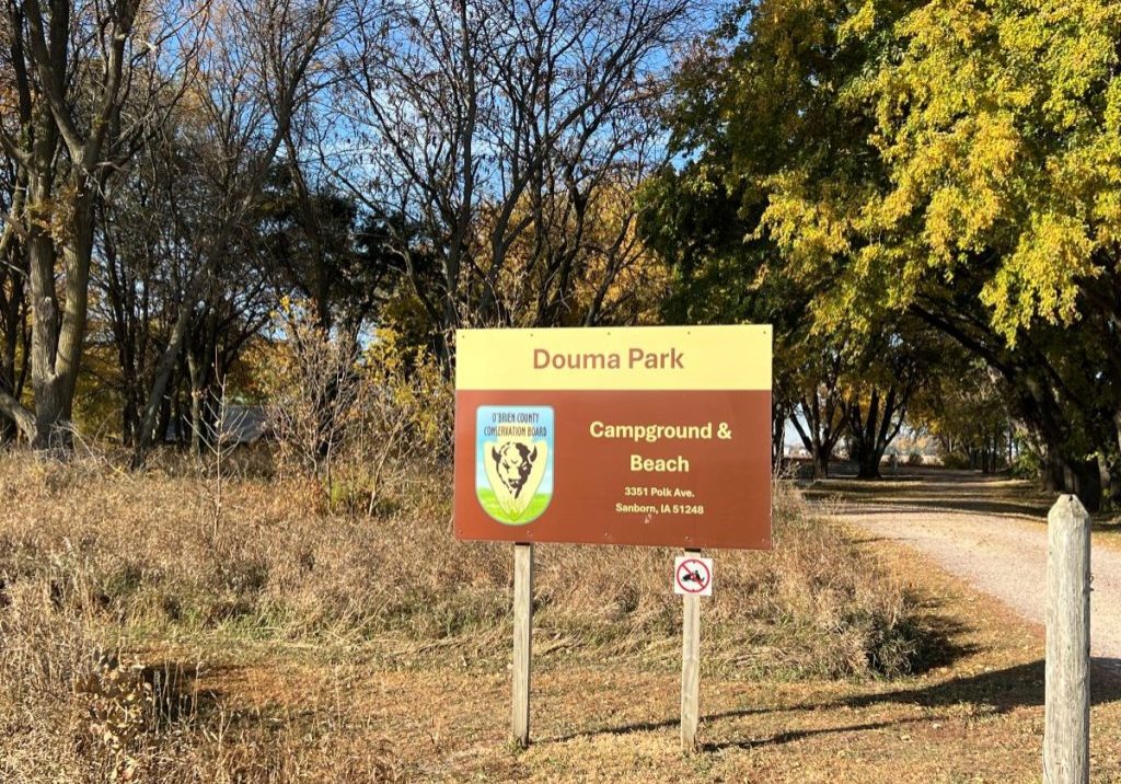 Sign for Douma Park Campground & Beach